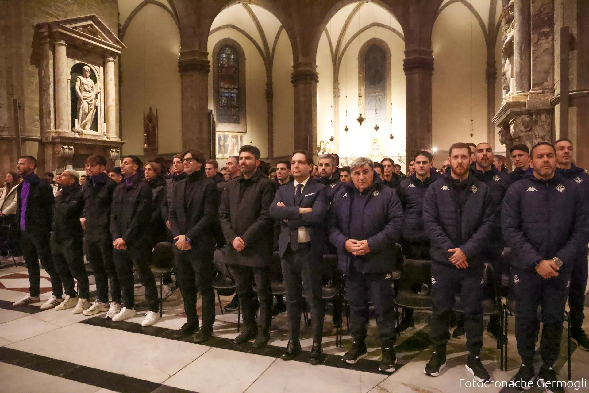 kaiyun-佛罗伦萨为离世的俱乐部主席罗科-科米索举行追悼会