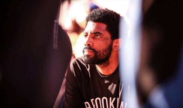 开云体育APP下载-欧文寻找信任之路！老爸要求过高导致他变刺头？